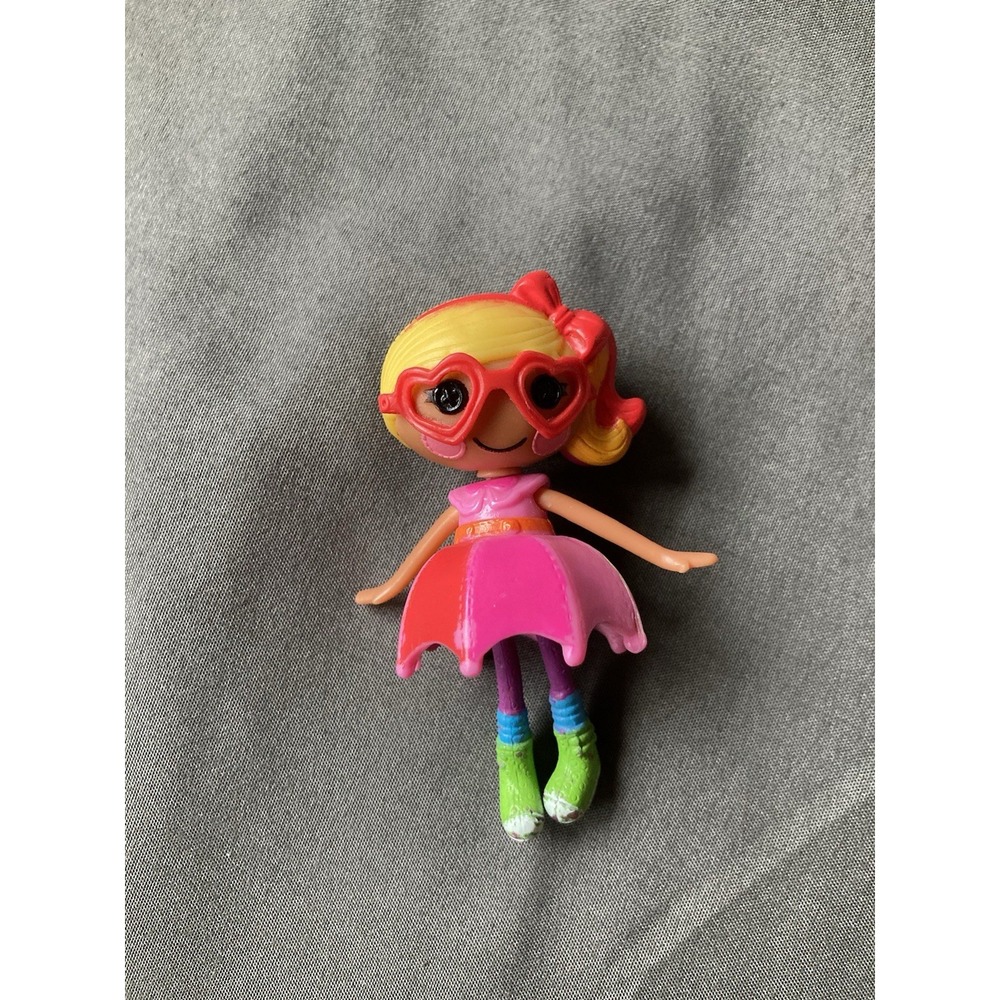Lalaloopsy April Sunsplash Mini Doll Figure MGA Pink Heart Glasses Girl 3" - Picture 2 of 6